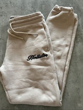 Men’s Hollister Beige Joggers